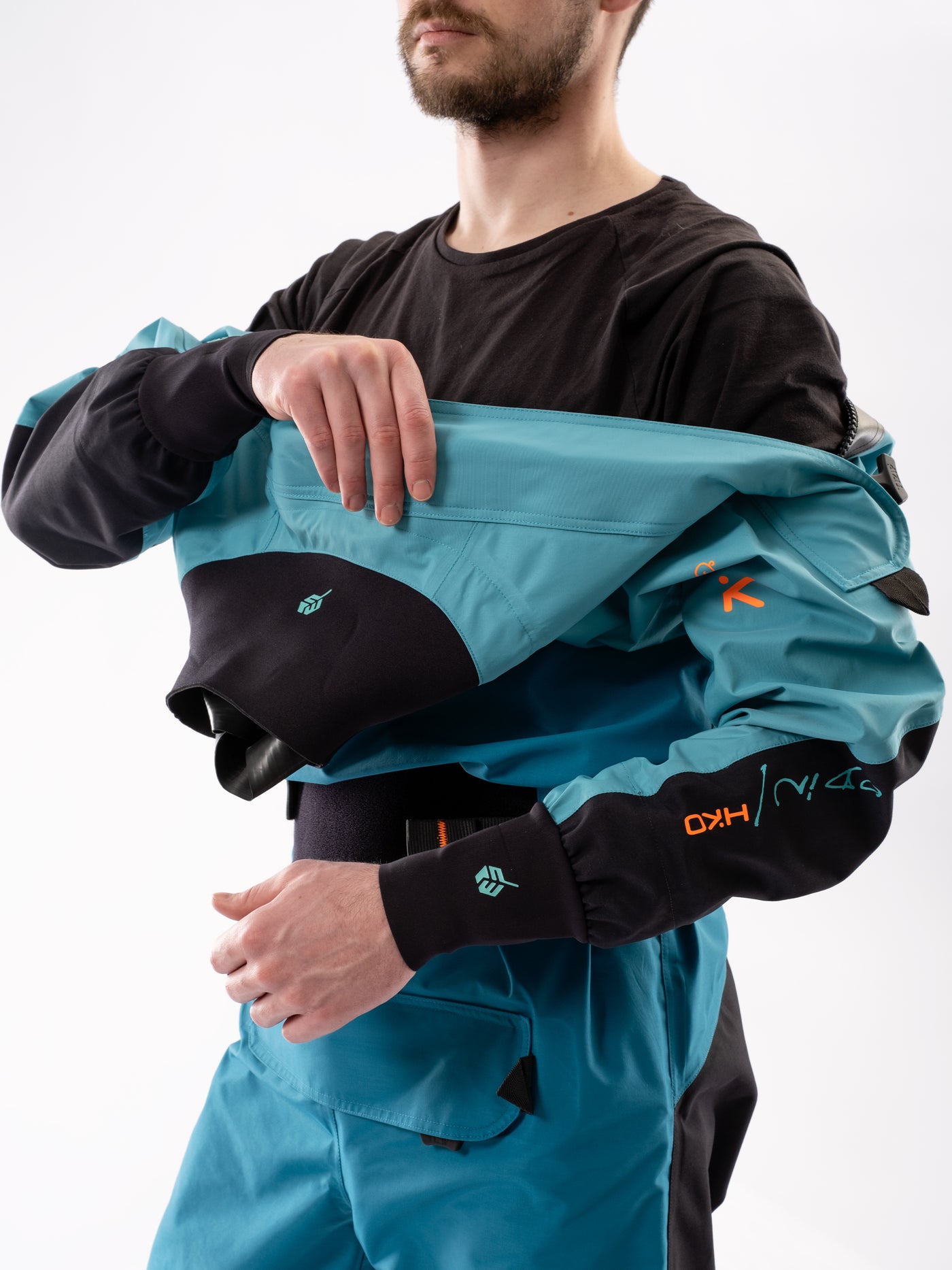getting-in-dry-suit